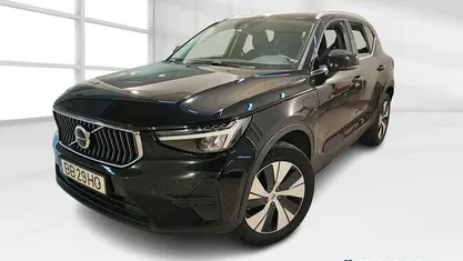 Preto Usado 2023 Volvo XC40 SUV | € 34.900 (Preço justo)