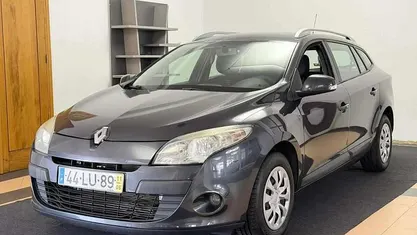 Usado 2011 Renault Mégane GrandTour Carrinha | € 4.450 (Bom preço)