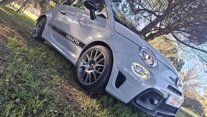 Usado Abarth 695 Competizione 180 HP (132 kW) 2022 Citadino