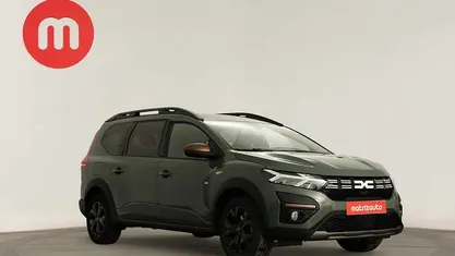 Verde Usado 2024 Dacia Jogger Monovolume | € 21.499 (Preço justo)