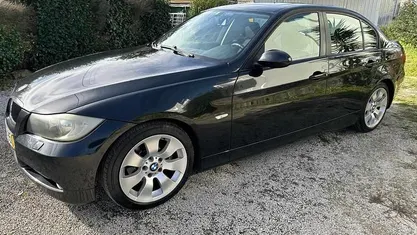Usado BMW 320 163 HP (119 kW) 2006 Sedan