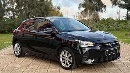 Usado Opel Corsa Elegance 100 HP (73 kW) 2022 Preto Citadino