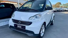 Branco Usado 2013 Smart ForTwo Coupé Pure Coupé | € 7.900 (Preço justo)