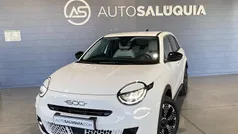 Branco Usado 2025 Fiat 600 | € 24.990 (Preço justo)