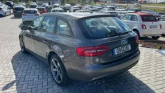 Cinzento Usado 2015 Audi A4 Ambiente Carrinha | € 16.900 (Preço justo)