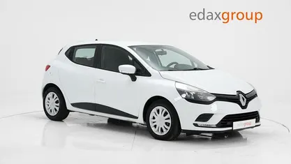 Usado Renault Clio IV Zen 75 HP (55 kW) 2016 Branco