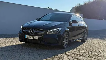 Usado Mercedes CLA200 136 HP (100 kW) 2018 Preto Coupé