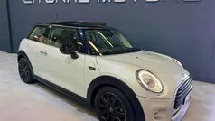 Branco Usado 2018 Mini Cooper D Citadino | € 17.900 (Preço justo)
