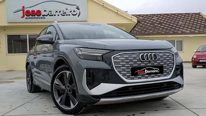Cinzento Usado 2022 Audi Q4 e-tron SUV | € 29.990 (Preço justo)