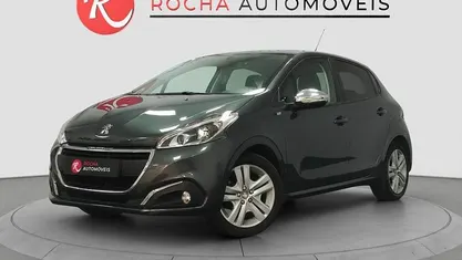 Usado 2019 Peugeot 208 Signature Sky Citadino | € 10.499 (Bom preço)