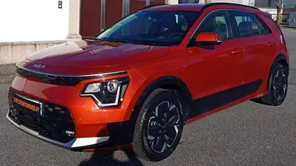 Usado Kia e-Niro 149 kW (203 HP) 2022 SUV