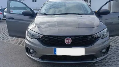 Usado Fiat Tipo Wagon 95 HP (69 kW) 2019 Cinza Carrinha
