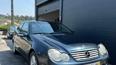 Usado 2003 Mercedes C220 Coupé | € 6.200 (Preço justo)