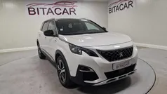 Branco (metalizado) Usado 2017 Peugeot 5008 GT-line Monovolume | € 23.950 (Preço justo)