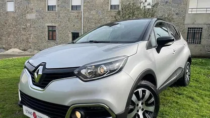 Usado Renault Captur 90 HP (66 kW) 2015 SUV