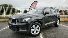 Preto Usado 2022 Volvo XC40 Momentum SUV | € 20.990 (Bom preço)