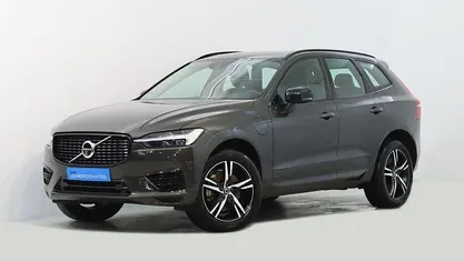 Cinzento Usado 2021 Volvo XC60 SUV | € 39.900 (Preço justo)