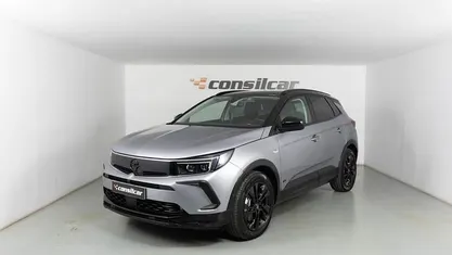 Usado Opel Grandland X GS Line 225 HP (165 kW) 2022 Cinza SUV