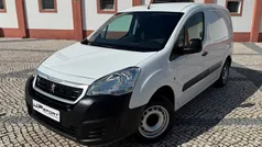 Branco Usado 2018 Peugeot Partner Premium Monovolume | € 13.900 (Preço justo)