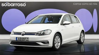 Branco Usado 2020 VW Golf VIII Citadino | € 17.990 (Bom preço)