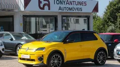 Amarelo Novo 2025 Renault R5 Citadino | € 35.500 (Preço justo)