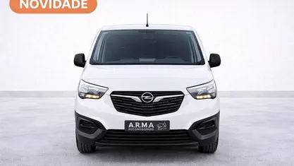Usado 2022 Opel Combo | € 14.550 (Bom preço)