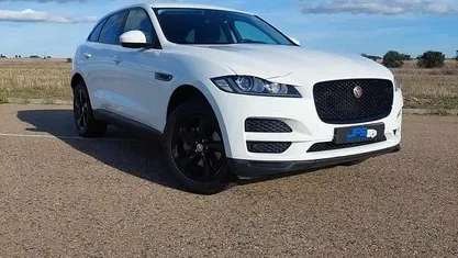 Usado Jaguar F-Pace 180 HP (132 kW) 2017 Branco SUV