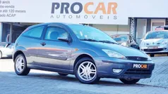 Cinzento Usado 2002 Ford Focus | € 2.500 (Preço justo)