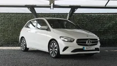 Branco Usado 2021 Mercedes B250 Style Monovolume | € 24.790