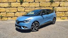 Azul Usado 2019 Renault Grand Scénic IV Intens Monovolume | € 19.950 (Preço justo)