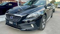 Usado 2015 Volvo V40 CC Carrinha | € 14.900 (Preço justo)