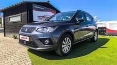 Branco Usado 2020 Seat Arona Style SUV | € 16.900 (Preço justo)