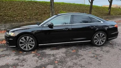 Preto Usado 2020 Audi A8 Sedan | € 90.000