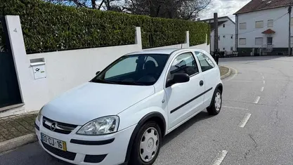 Usado Opel Corsa 80 HP (58 kW) 2007 Branco Citadino