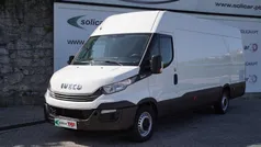 Branco Usado 2019 Iveco Daily | € 24.500 (Preço justo)
