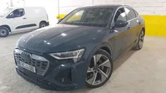 Azul Usado 2023 Audi Q8 e-tron S-Line SUV | € 59.800 (Preço justo)