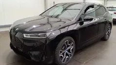 Preto Usado 2022 BMW iX SUV | € 53.990 (Preço justo)
