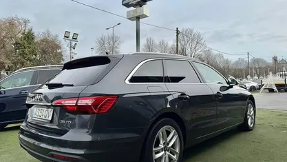 Usado 2022 Audi A4 Advanced Carrinha | € 29.750 (Preço justo)