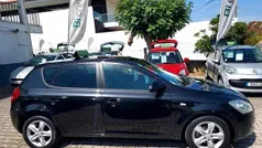 Usado 2009 Kia Ceed Citadino | € 6.250 (Bom preço)