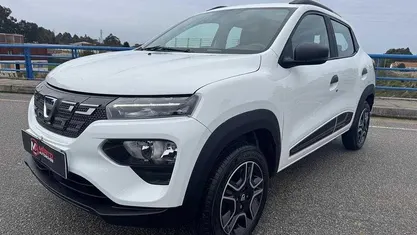 Branco Usado 2022 Dacia Spring Citadino | € 10.490 (Bom preço)