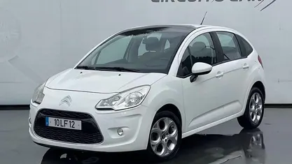 Branco Usado 2010 Citroën C3 Attraction | € 6.100 (Preço justo)