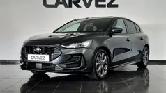 Preto Usado 2022 Ford Focus ST-Line | € 19.900 (Preço justo)