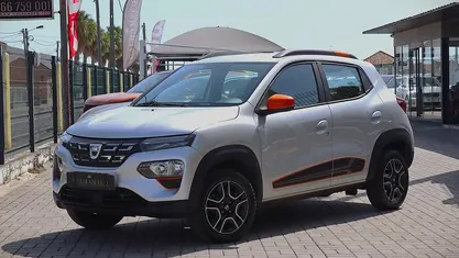Usado Dacia Spring Essentiel 33 kW (45 HP) 2022 Citadino