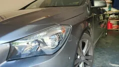 Cinzento Usado 2014 Mercedes CLA220 Sedan | € 20.950 (Bom preço)