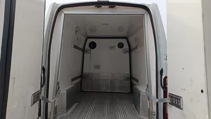 Usado Renault Master 130 HP (95 kW) 2017 Branco Van