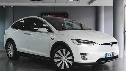 Branco Usado 2020 Tesla Model X SUV | € 39.900 (Preço justo)