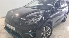 Preto Usado 2021 Kia e-Niro SUV | € 19.499 (Preço justo)