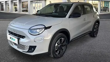 Outra Novo 2025 Fiat 600 | € 23.800 (Preço justo)