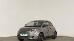Cinzento Usado 2023 Fiat 500e Sedan | € 23.490 (Preço justo)