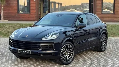 Usado Porsche Cayenne 462 HP (339 kW) 2021 SUV
